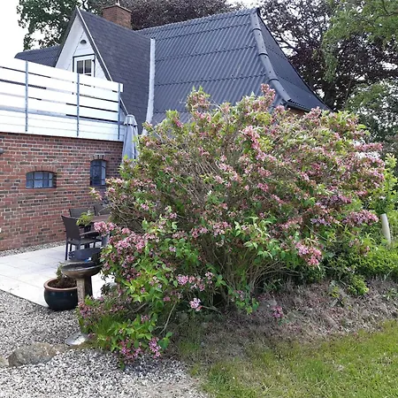 Land-ferienhaus By Interhome *